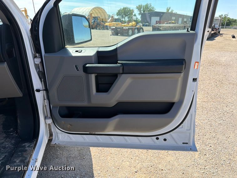 image for item EA4917 2018 Ford F150 pickup truck