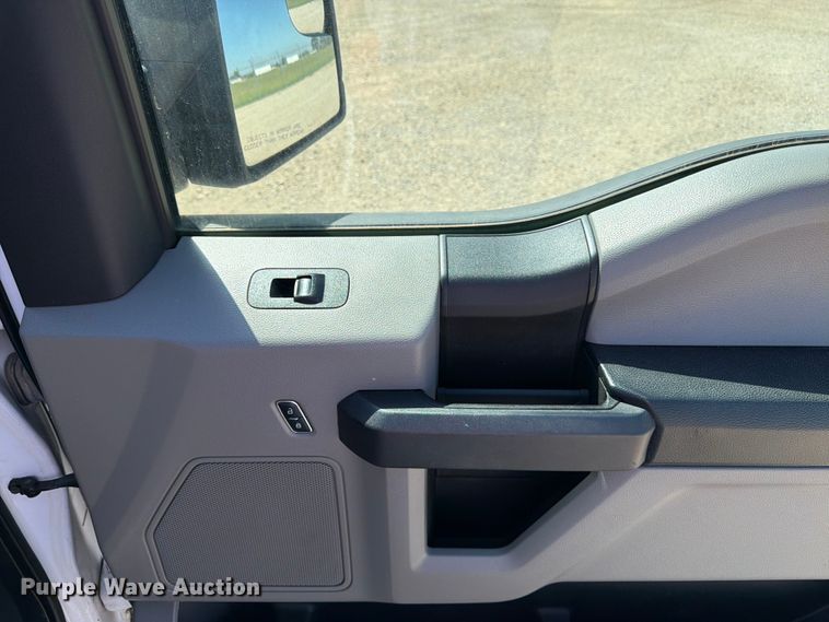 image for item EA4917 2018 Ford F150 pickup truck