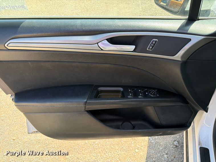image for item EA4918 2017 Ford Fusion 
