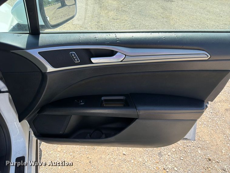 image for item EA4918 2017 Ford Fusion 