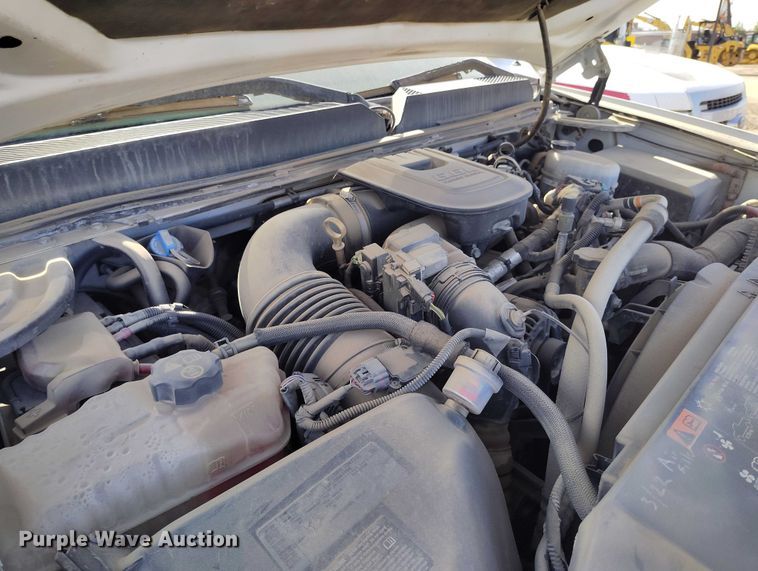 image for item ED0019 2013 GMC Sierra 2500HD Ext. Cab pickup truck