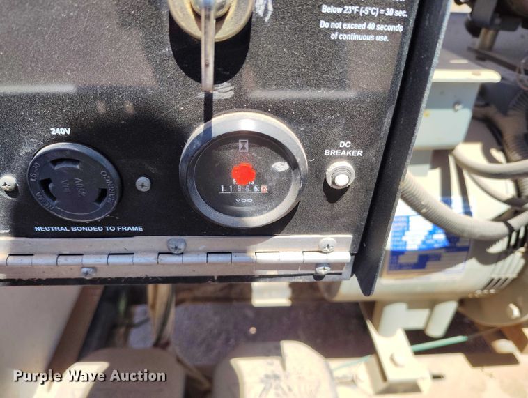 image for item ED0100 2013 Magnum MLT4060K/STD light plant