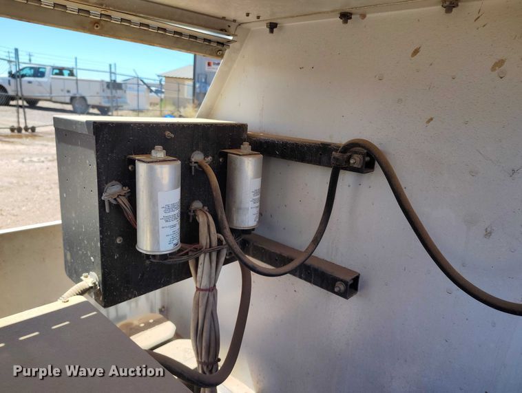 image for item ED0100 2013 Magnum MLT4060K/STD light plant