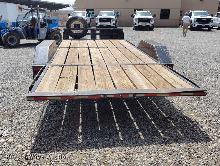 image for item ED0107 2007 H&H FD 306 tilt deck utility trailer