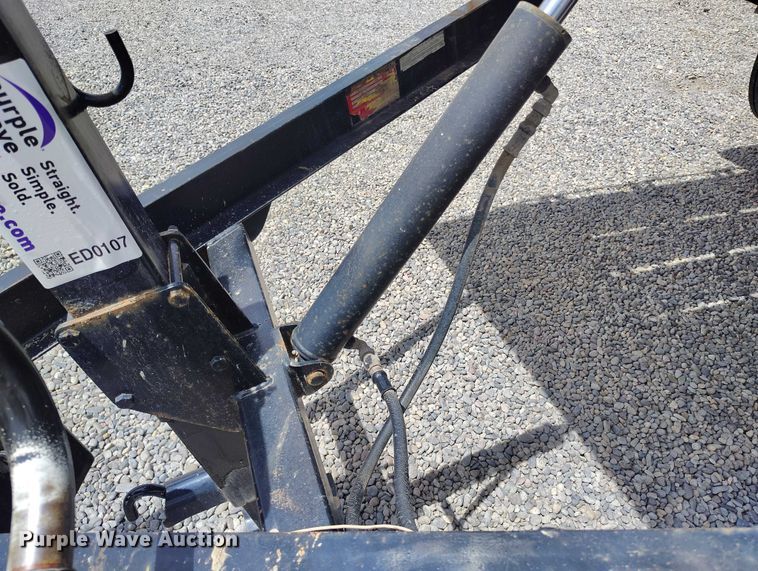 image for item ED0107 2007 H&H FD 306 tilt deck utility trailer