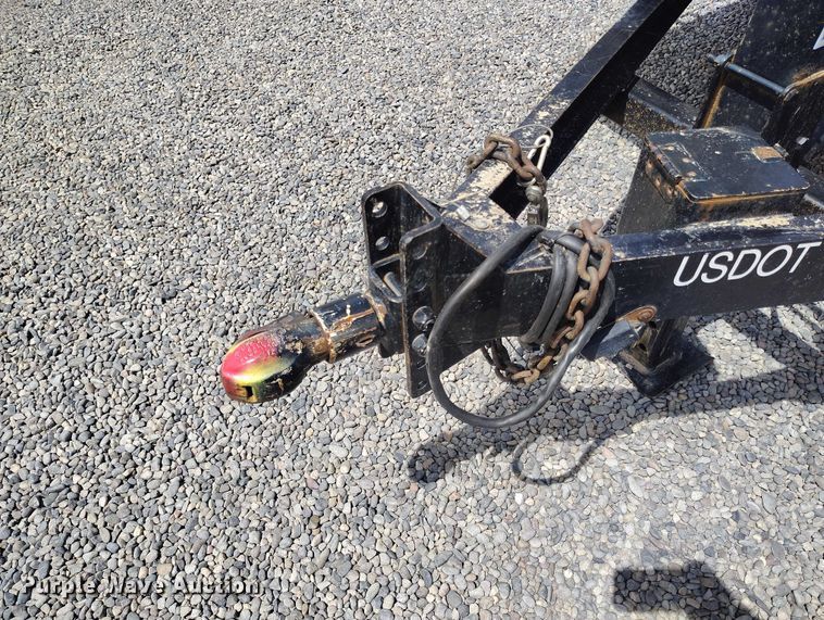 image for item ED0107 2007 H&H FD 306 tilt deck utility trailer