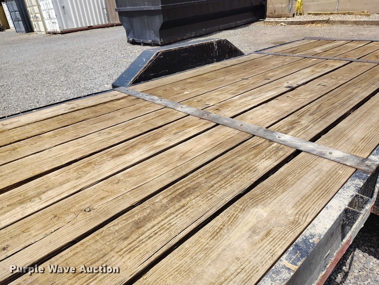 image for item ED0107 2007 H&H FD 306 tilt deck utility trailer