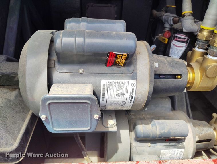 image for item ED0108 2011 Wacker Neuson E3000 ground heater