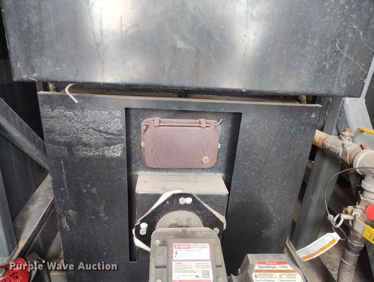 image for item ED0108 2011 Wacker Neuson E3000 ground heater