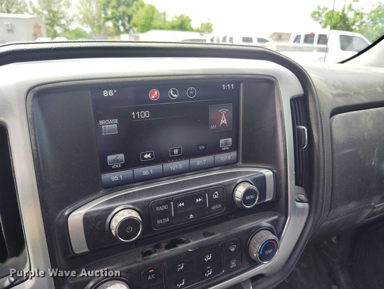 image for item ED0111 2015 GMC Sierra 2500HD pickup truck