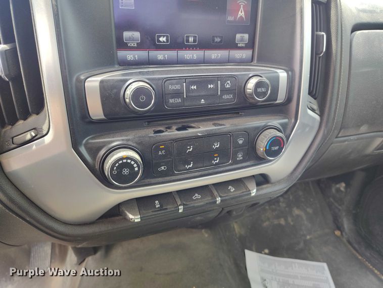 image for item ED0111 2015 GMC Sierra 2500HD pickup truck