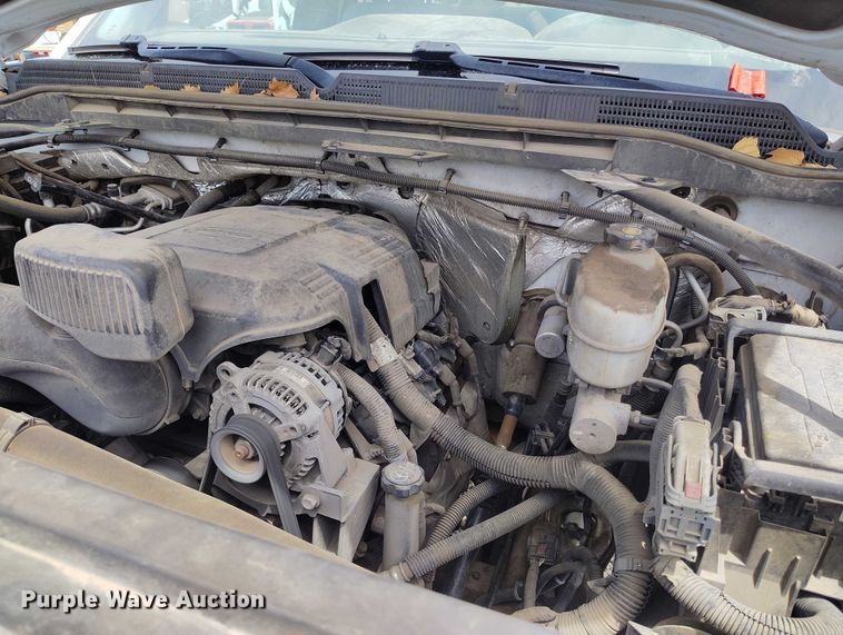 image for item ED0111 2015 GMC Sierra 2500HD pickup truck