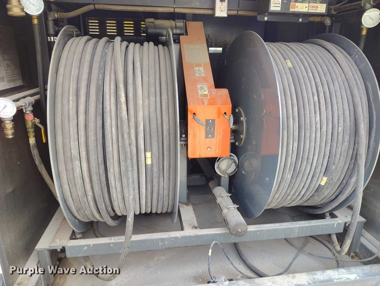 image for item ED0113 2012 Wacker Neuson E3000 ground heater
