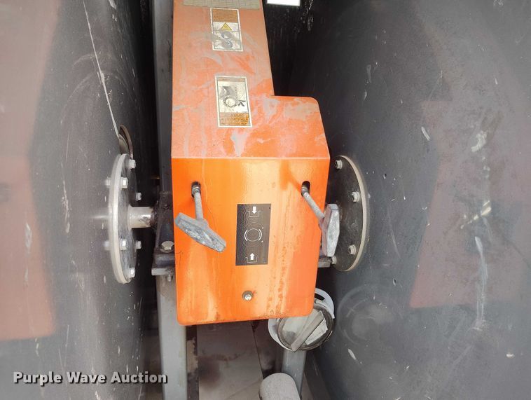 image for item ED0113 2012 Wacker Neuson E3000 ground heater