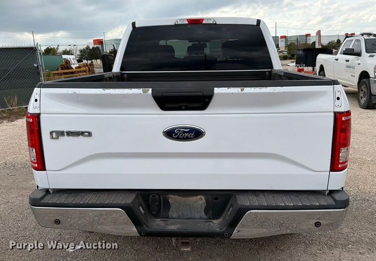 image for item ED5038 2017 Ford F150 XLT SuperCrew pickup truck