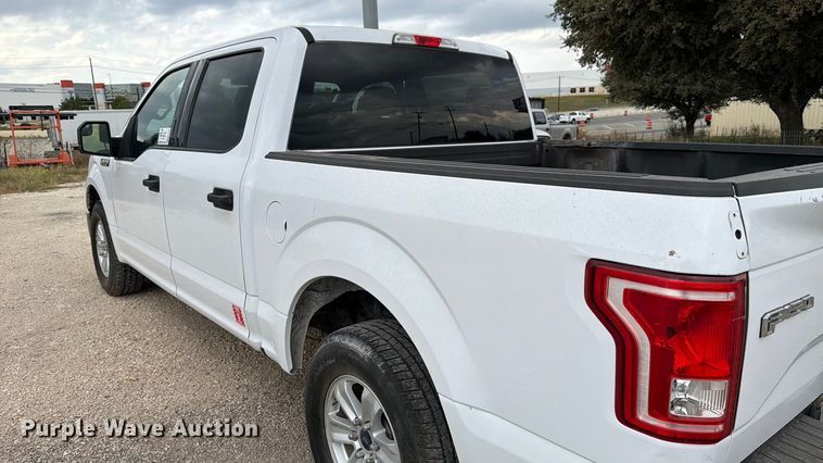 image for item ED5038 2017 Ford F150 XLT SuperCrew pickup truck