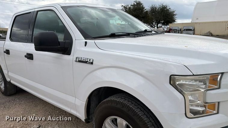 image for item ED5038 2017 Ford F150 XLT SuperCrew pickup truck