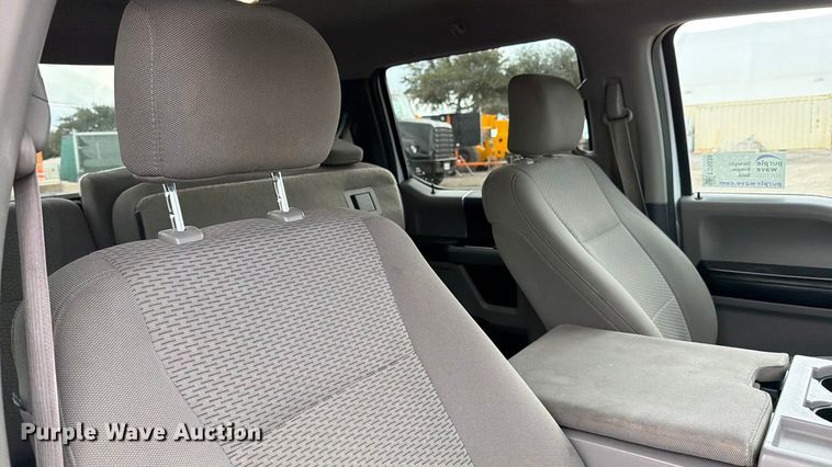 image for item ED5038 2017 Ford F150 XLT SuperCrew pickup truck