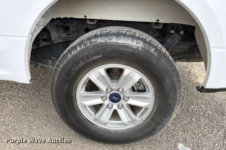 image for item ED5038 2017 Ford F150 XLT SuperCrew pickup truck