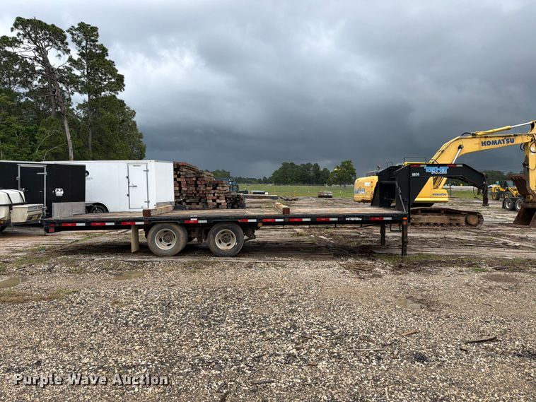 image for item ED5223 2018 Top Hat GN240-25X8.5-24E-F flatbed trailer