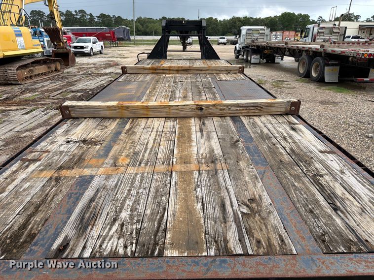 image for item ED5223 2018 Top Hat GN240-25X8.5-24E-F flatbed trailer