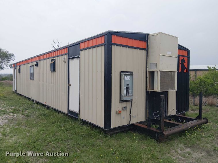 image for item ED5249 Skid mounted living quarters