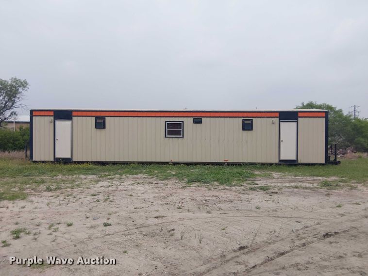 image for item ED5249 Skid mounted living quarters