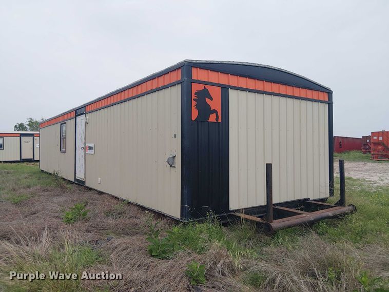 image for item ED5249 Skid mounted living quarters