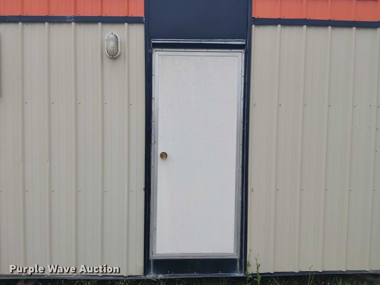 image for item ED5249 Skid mounted living quarters