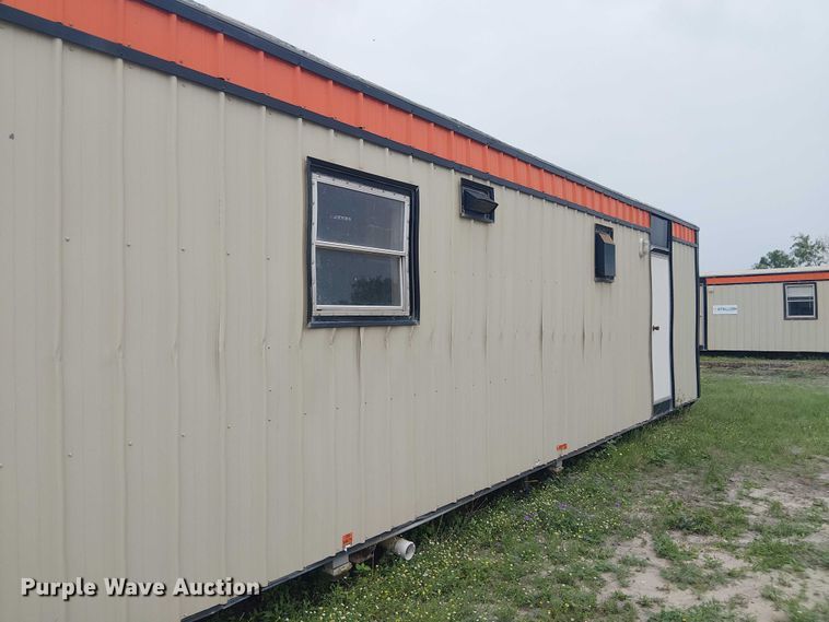 image for item ED5249 Skid mounted living quarters