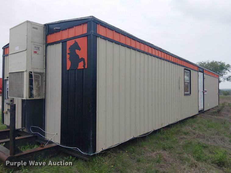 image for item ED5249 Skid mounted living quarters
