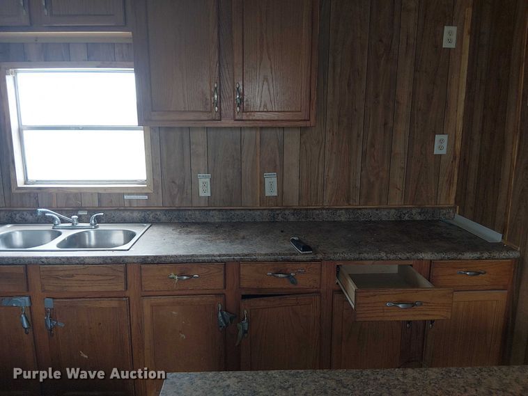 image for item ED5249 Skid mounted living quarters