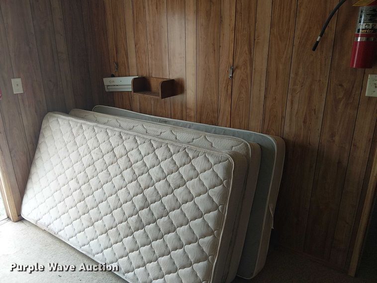 image for item ED5249 Skid mounted living quarters