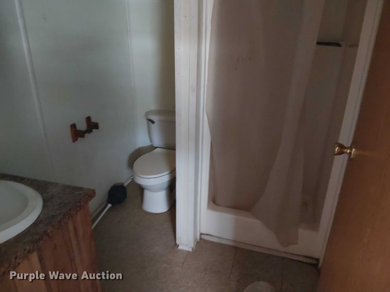 image for item ED5249 Skid mounted living quarters