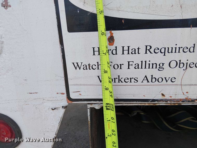 image for item EE5317 2008 GMC C7500 forestry bucket truck