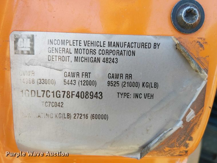 image for item EE5317 2008 GMC C7500 forestry bucket truck