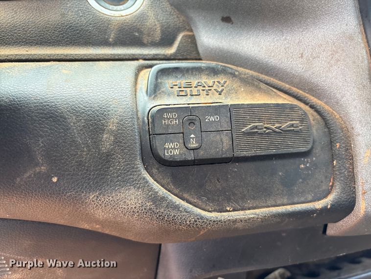 image for item EF1065 2019 RAM 3500 Crew Cab utility / service truck