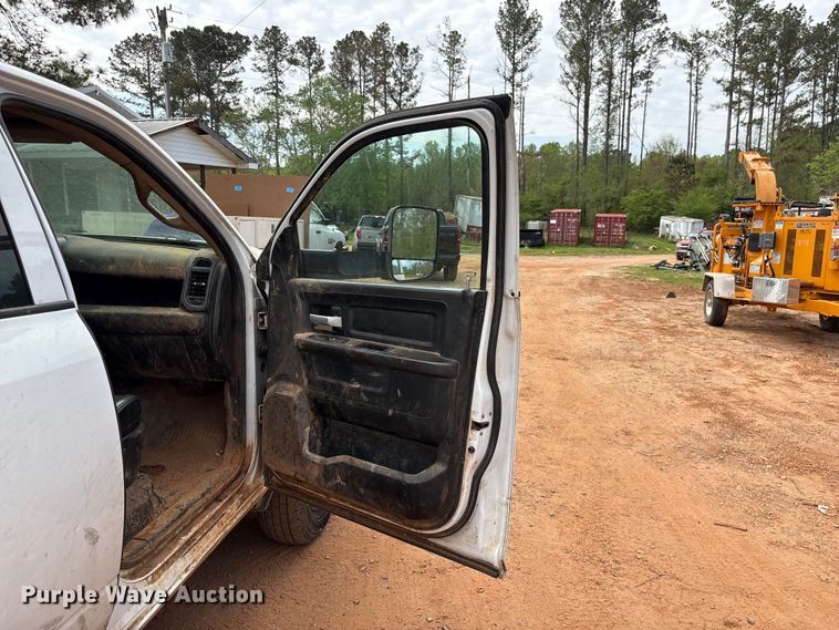 image for item EF1065 2019 RAM 3500 Crew Cab utility / service truck