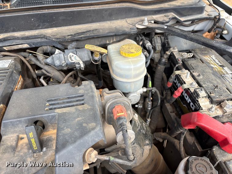image for item EF1065 2019 RAM 3500 Crew Cab utility / service truck