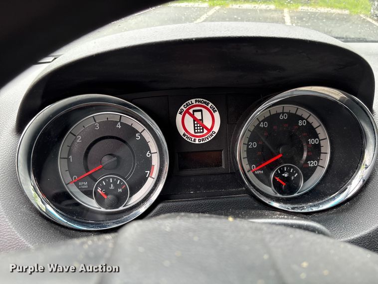 image for item EF1153 2016 Dodge Grand Caravan van