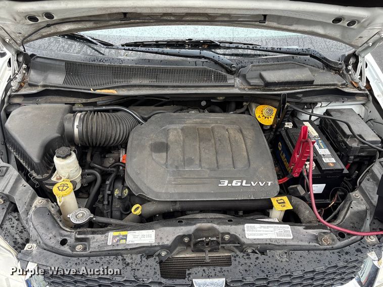 image for item EF1153 2016 Dodge Grand Caravan van
