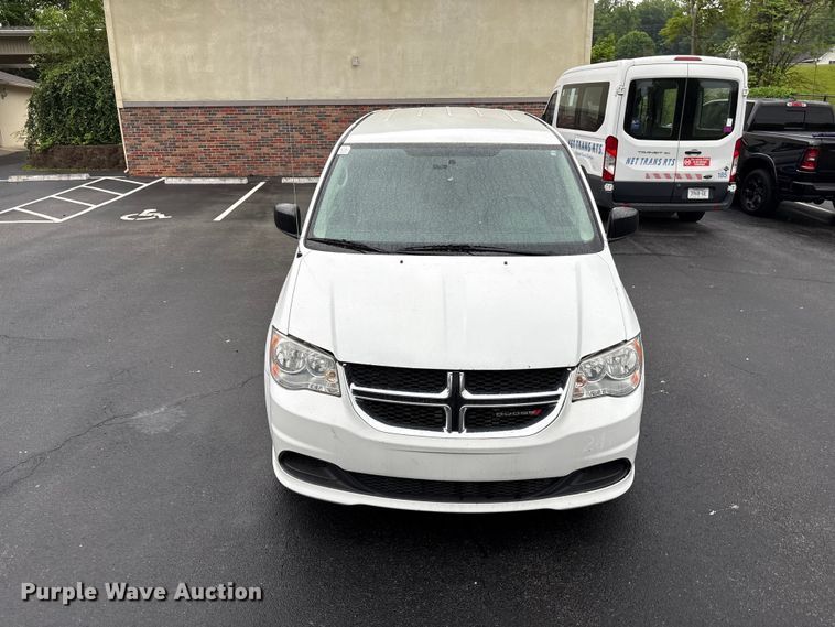 image for item EF1154 2017 Dodge Grand Caravan van