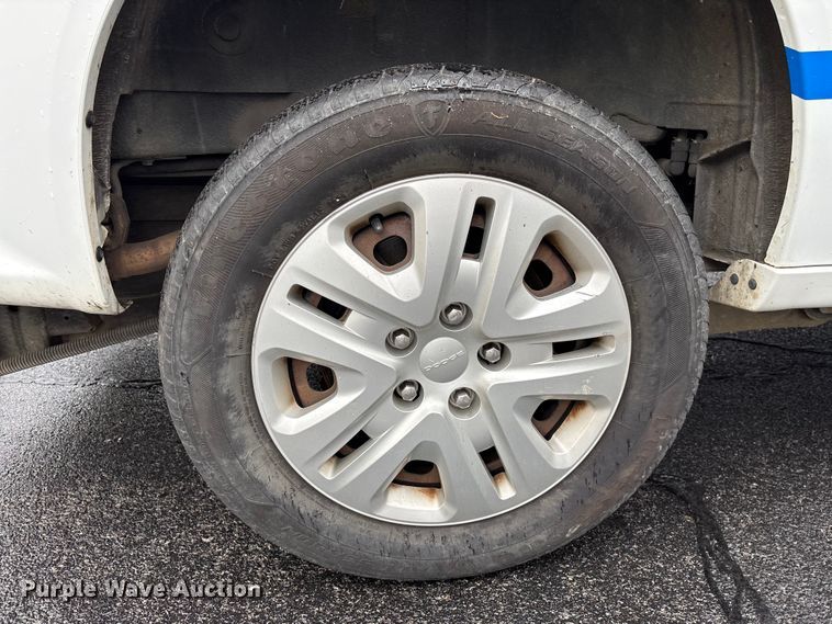 image for item EF1154 2017 Dodge Grand Caravan van