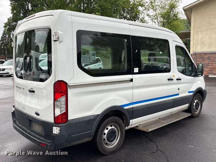 image for item EF1155 2016 Ford Transit 150 van
