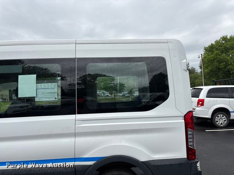 image for item EF1155 2016 Ford Transit 150 van