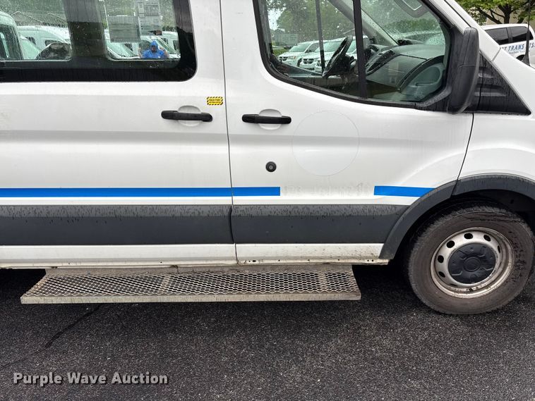 image for item EF1155 2016 Ford Transit 150 van