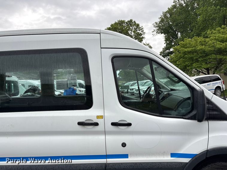 image for item EF1155 2016 Ford Transit 150 van