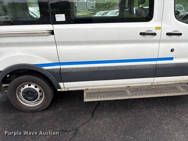 image for item EF1155 2016 Ford Transit 150 van