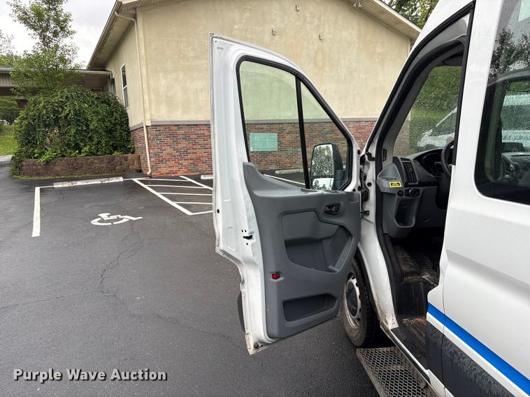 image for item EF1155 2016 Ford Transit 150 van