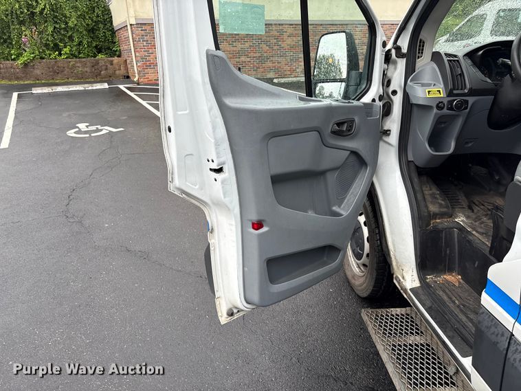 image for item EF1155 2016 Ford Transit 150 van